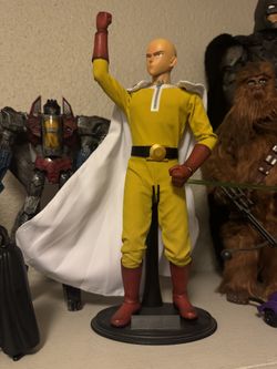 One punch man Figure 