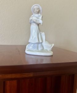 Figurine