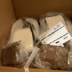 Christmas , Birthday Backpack($240)/ Wristlet ($50-) Hanford 😊