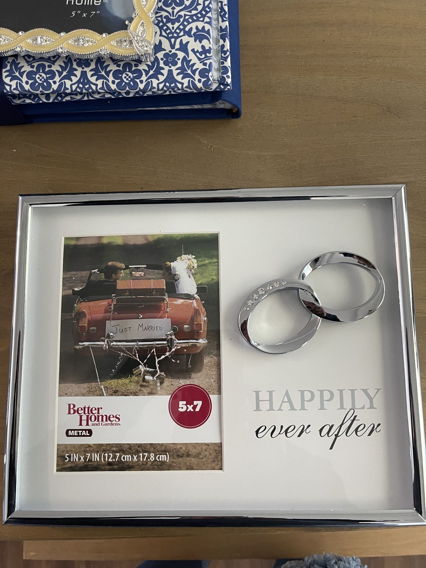 Wedding Albums And Wedding Picture Frames