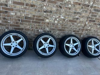 Ferrada 275-35-19 rims and tires