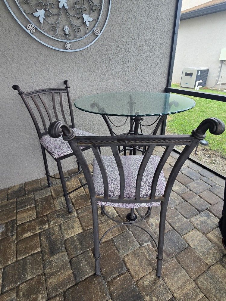 High Top Table And Chairs