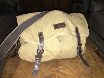 American Eagle messenger bag