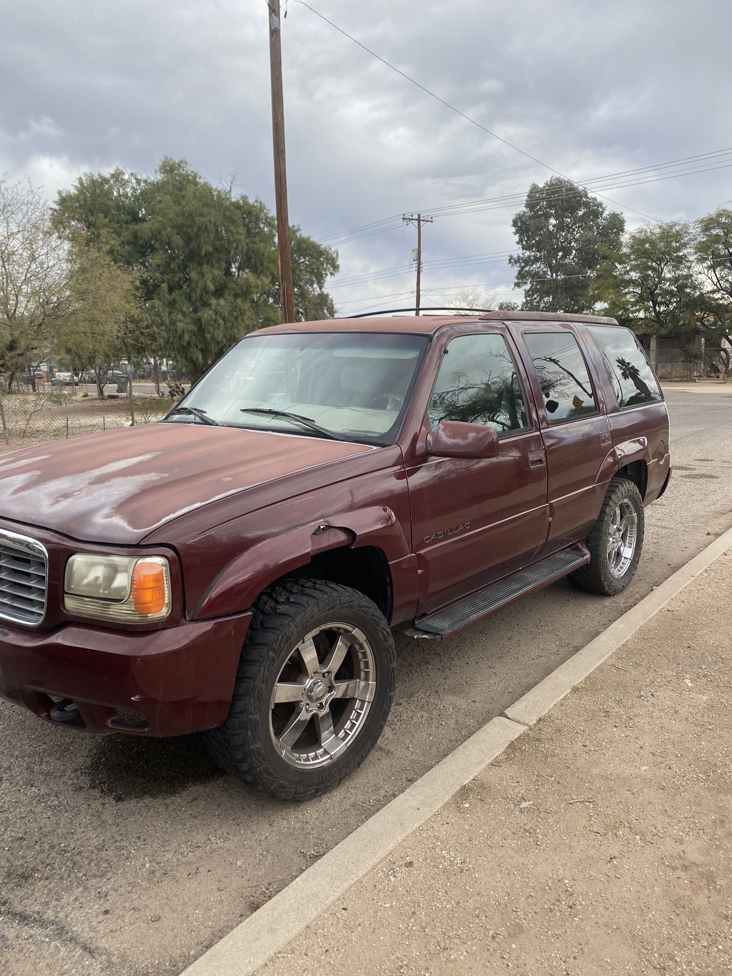 2000 cadillac escalade part out 