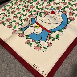 Gucci Silk Scarf 