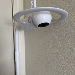 Baby crib monitor- Motorola Connected halo+