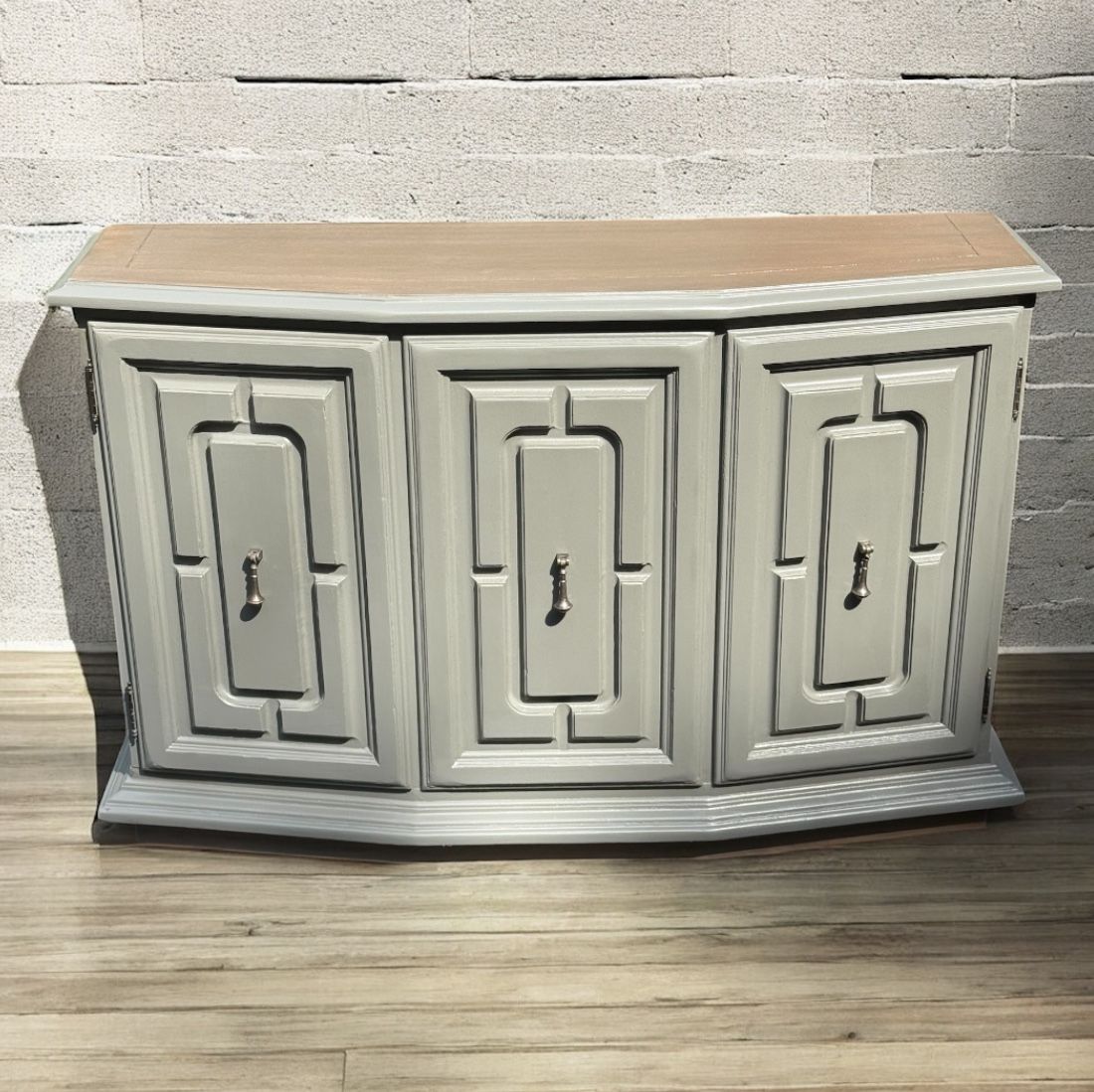 Sideboard/ Console