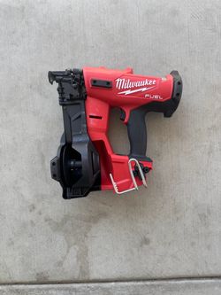 M18 Milwuakee Fuel Coil Roofing Nailer (Tool only)