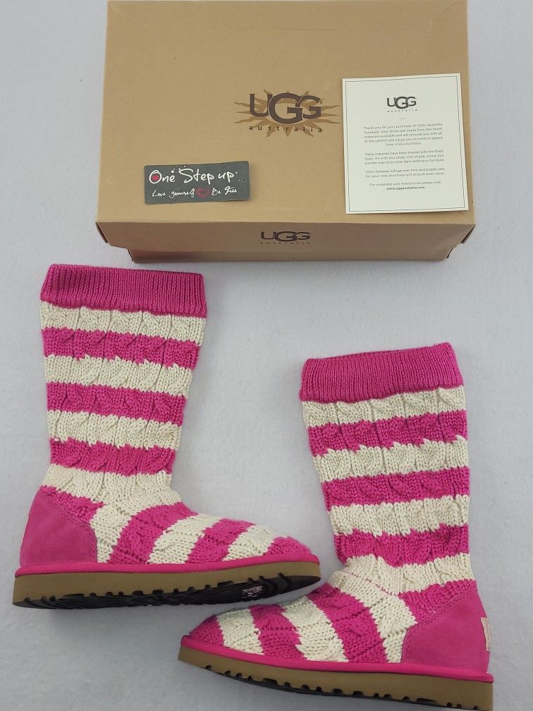 UGG Australia K Classic Tall Cable Knit Pink Stripe Women's Size 4 Boots