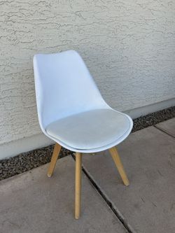 Modern White & Wood Chair
