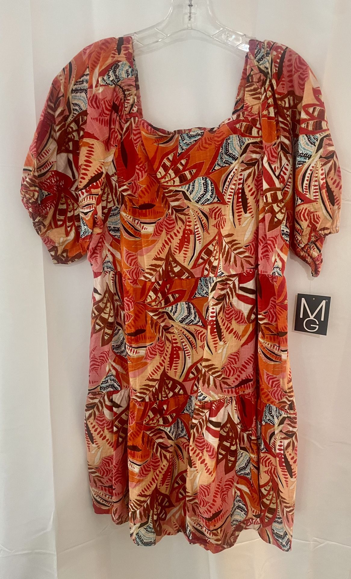 XL beautiful tropical vacation dress never worn tags on
