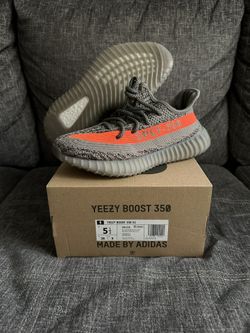 Adidas yeezy 350 V2 Reflective Belugas Size 5.5 Brand New Unworn