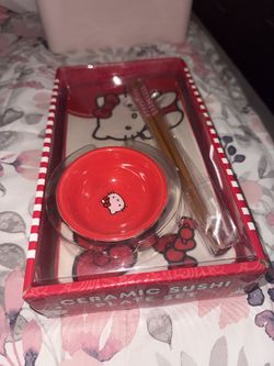 Hello Kitty Ceramic Sushi Plate Set