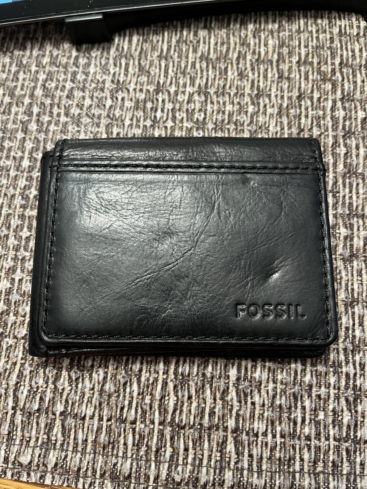 Fossil Wallet