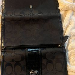 Women’s Coach Wallet 