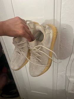 yeezy boost 350 v2 triple white size 6.5