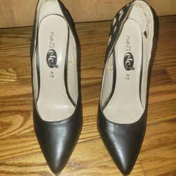 Rue 21 Womans Heels 7/8