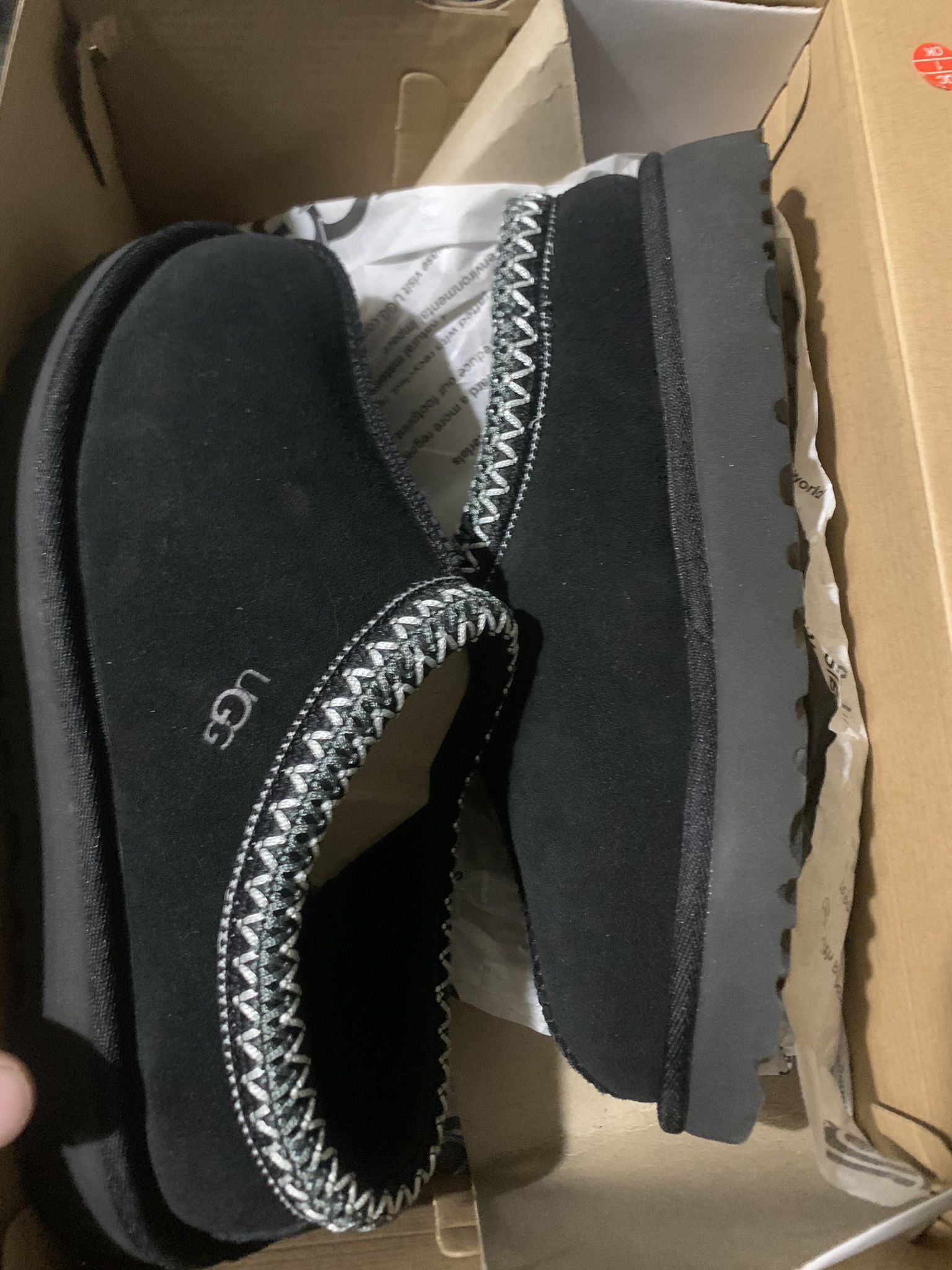 UGG tasman slides