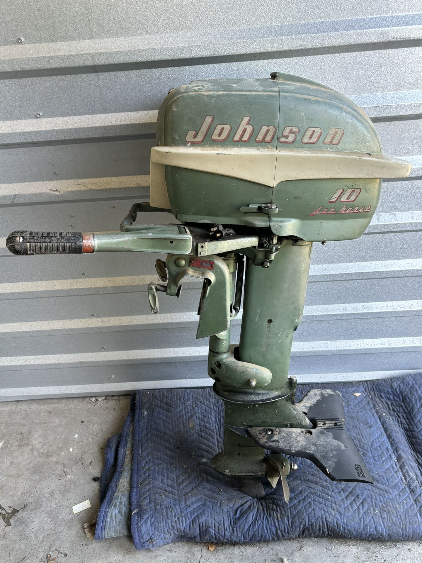 Johnson Boat Motor