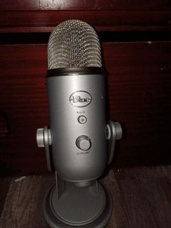 Blue's microphone