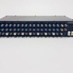 Samson PL1602 16 Channel Line Mixer