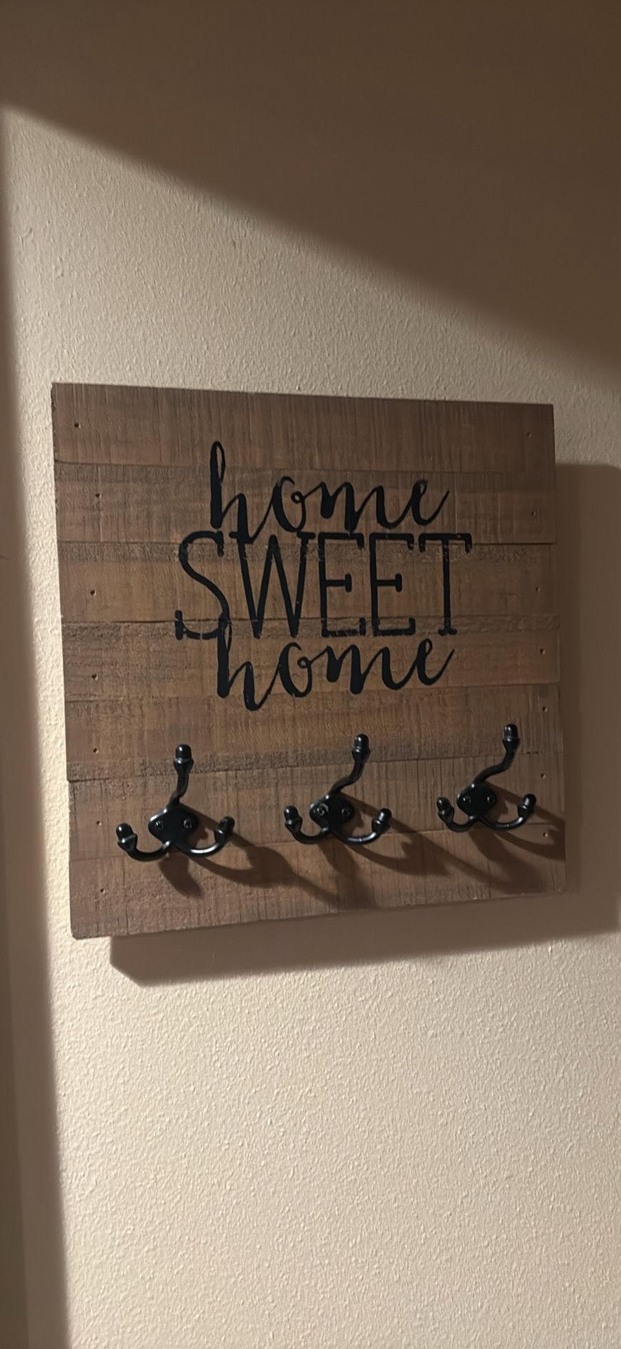 Home Sweet Home Wall Decor With Hooks