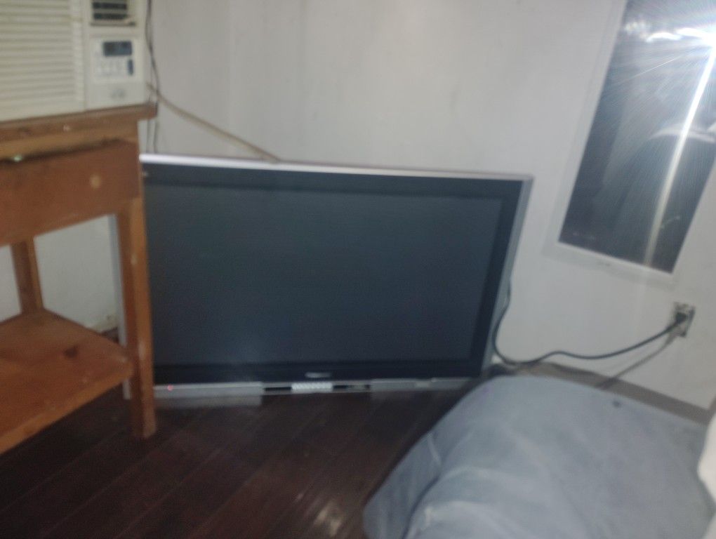 TV With Remote
