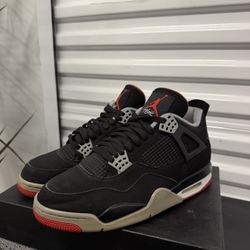 Air Jordan 4 Bred 