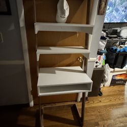 White Wood Leaning Shelf 