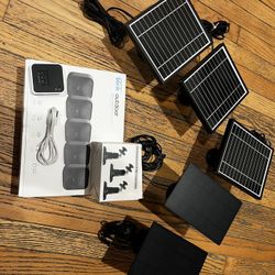 5 Blink outdoor security cameras And 5 Solar Panels With Extra Sync Module 
