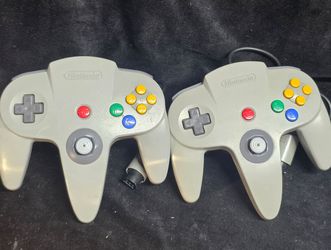 Nintendo 64 Controllers – Lot of 2