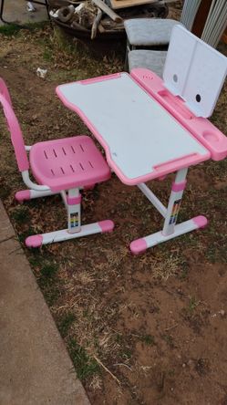 Kids Desk And Chair