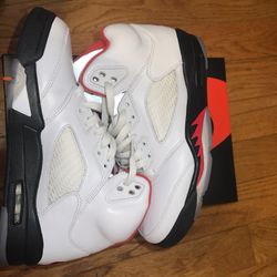 Jordan 5 Fire Red 2020