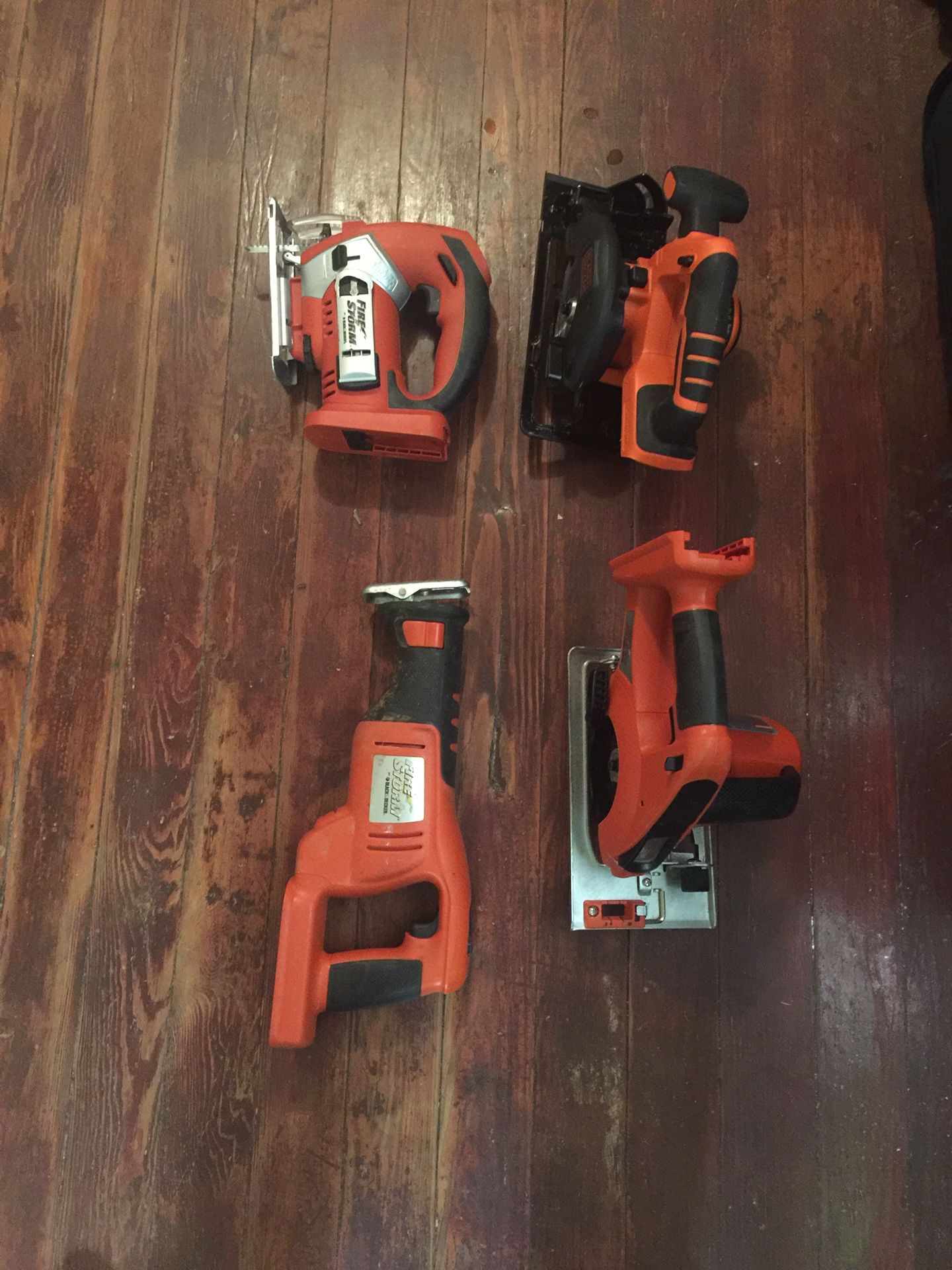 Black and decker firestorm power tools! 24 volts Like New just needs battery