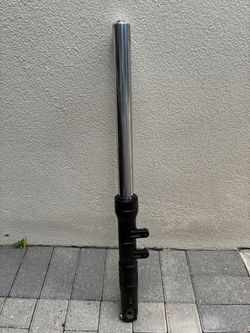 2016-2020 Ducati Scrambler Sixty2 (400cc) front right fork