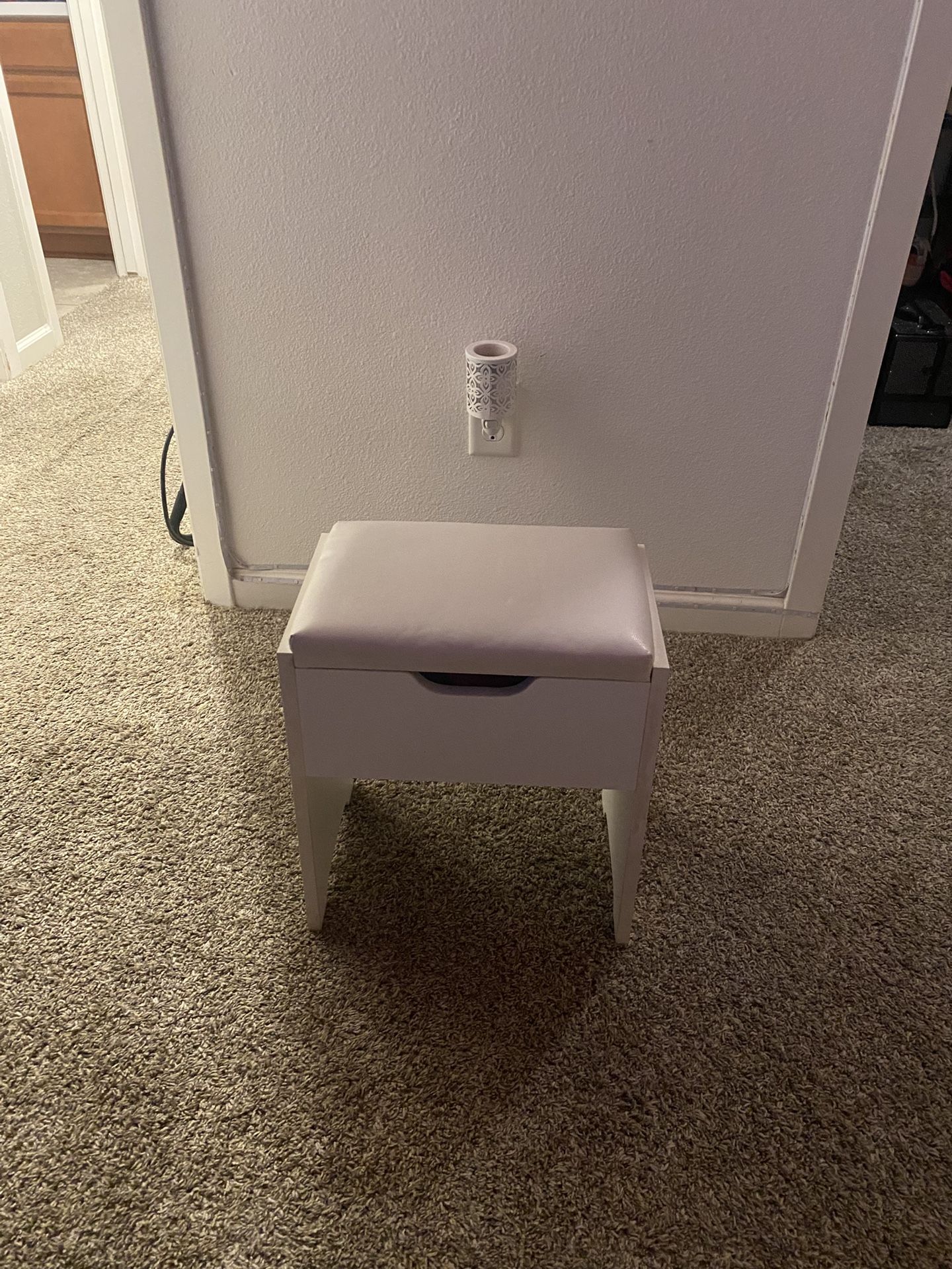 Vanity Stool
