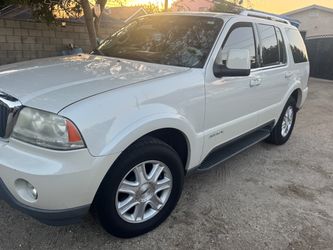 2004 Lincoln Aviator