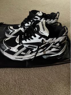 Men’s Shoes