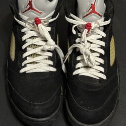 Air Jordan 5 metallic size 11