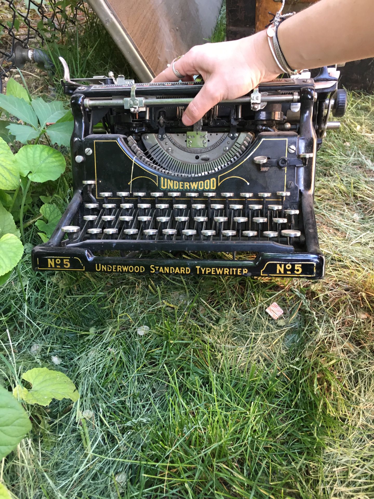 Underwood 1915 typewriter