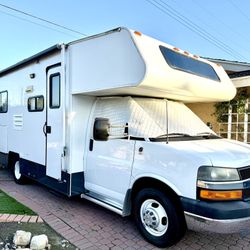  2007 Coachmen Freelander 21QB Class C Motorhome  