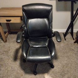 Desk Chair On Wheels