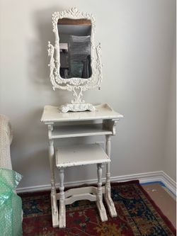 White vintage vanity