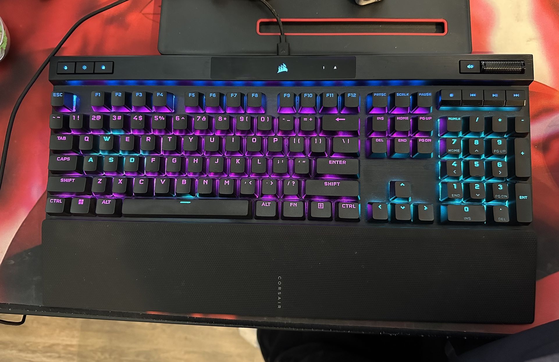 Corsair Key board