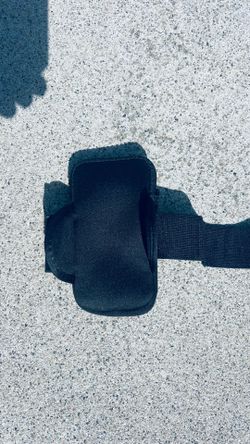 iPhone arm band
