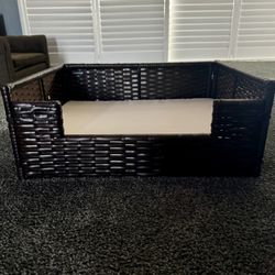 New Rattan Pet Bed with Cushion