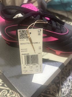 Girl Soccer Cleats New