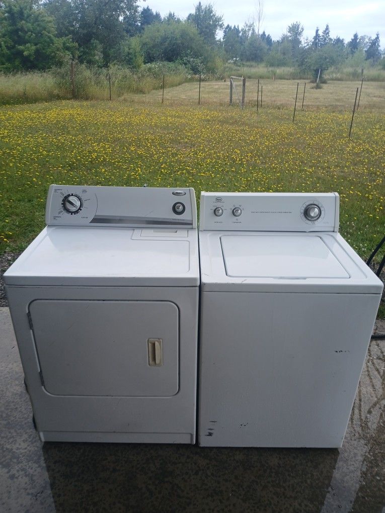 SUPER CAPACITY WHRILPOOL WASHER AND DRYER DELIVERY AVAILABLE 90-DAY WRITTEN WARRANTY