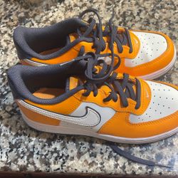 Nike I Shoes I Nike Orange