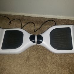 Hoverboards Whit Charger Bluetooth Good Condition